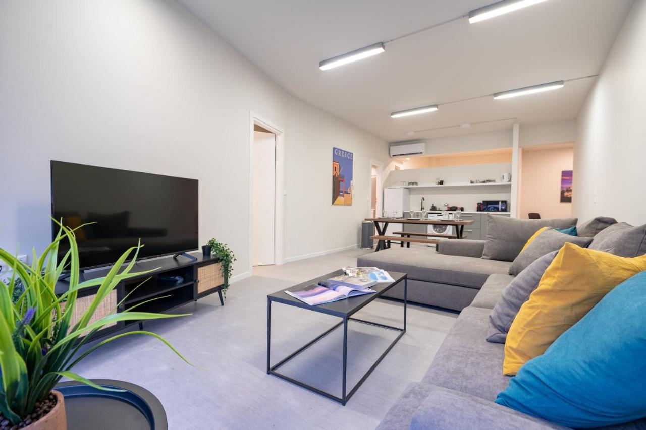 Monastiraki Metro St 2 Bedrooms 6 Pers By Mps Athens Exterior photo